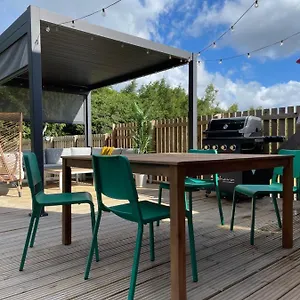 4 Bedrooms House With Garden Edinburgh
